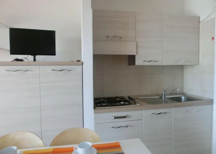 Coastal Comfort In A Cozy Seaview Апартаменти