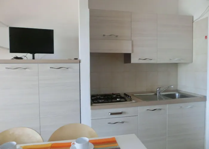 아파트 Coastal Comfort In A Cozy Seaview