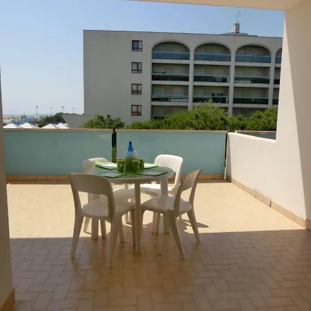 Διαμέρισμα Coastal Comfort In A Cozy Seaview