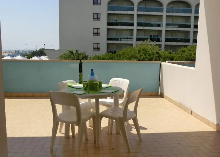 Apartman Coastal Comfort In A Cozy Seaview Bibione